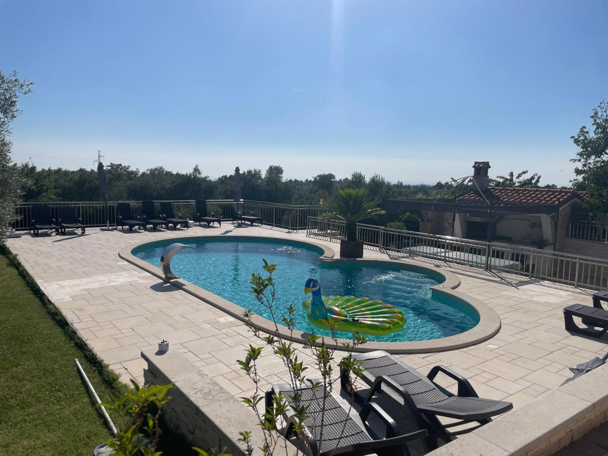 Villa Kimberly 로비니 외부 사진