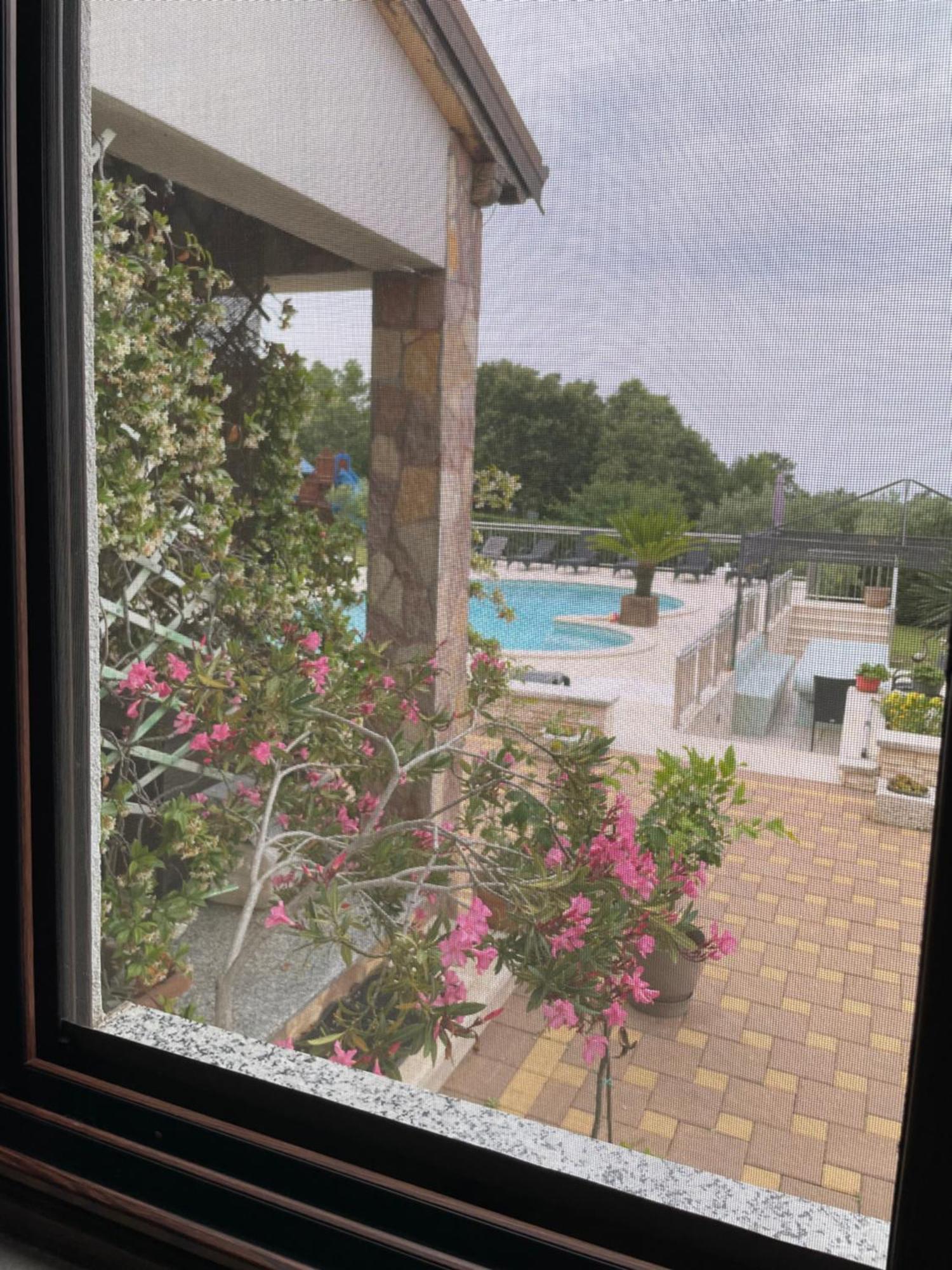 Villa Kimberly 로비니 외부 사진